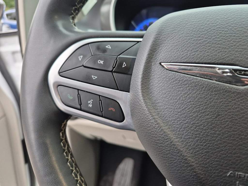 Thumbnail: 2024 Chrysler Pacifica - 25