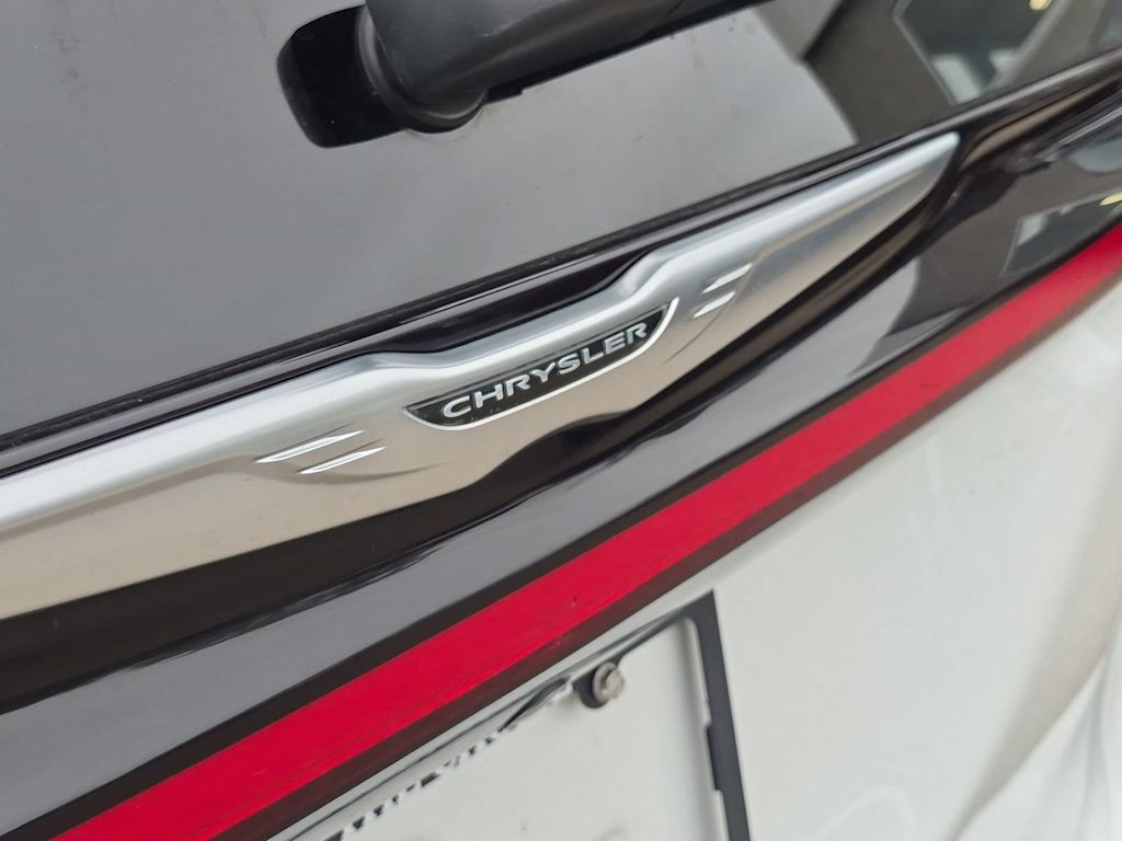 Thumbnail: 2024 Chrysler Pacifica - 7