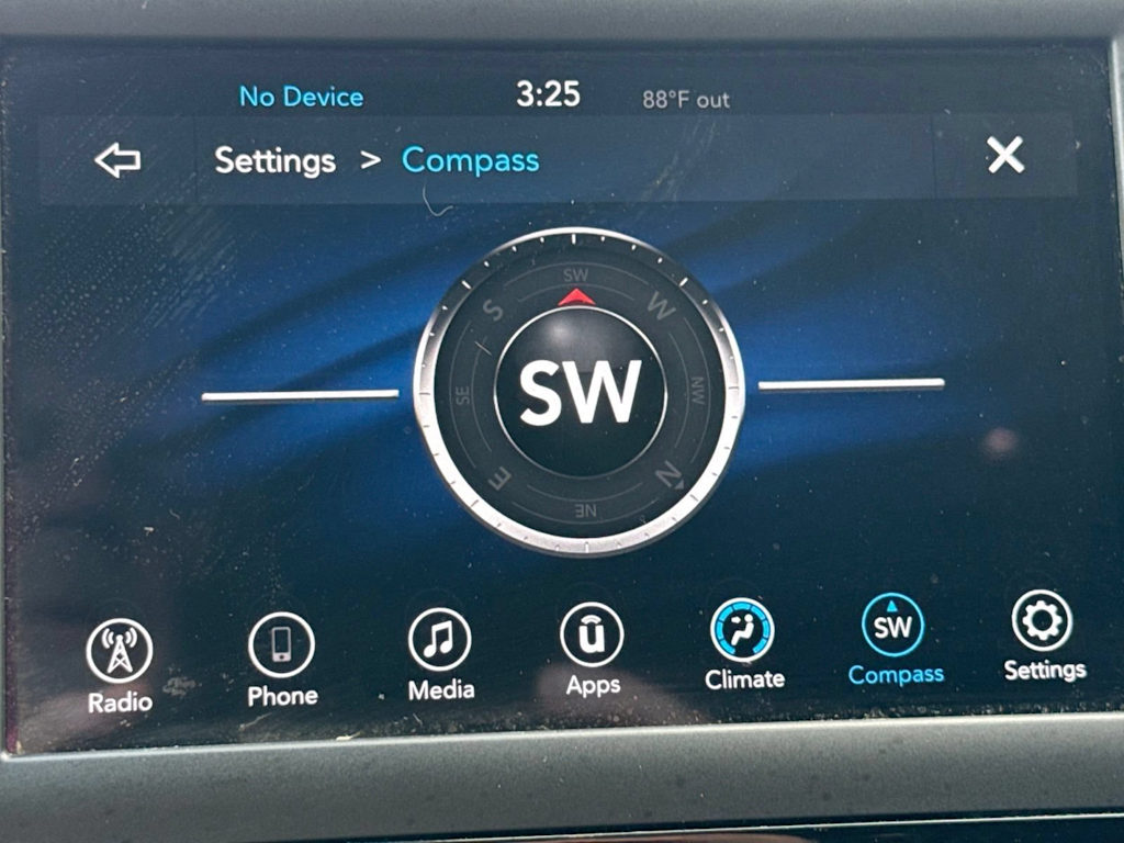 Thumbnail: 2018 Chrysler Pacifica - 27