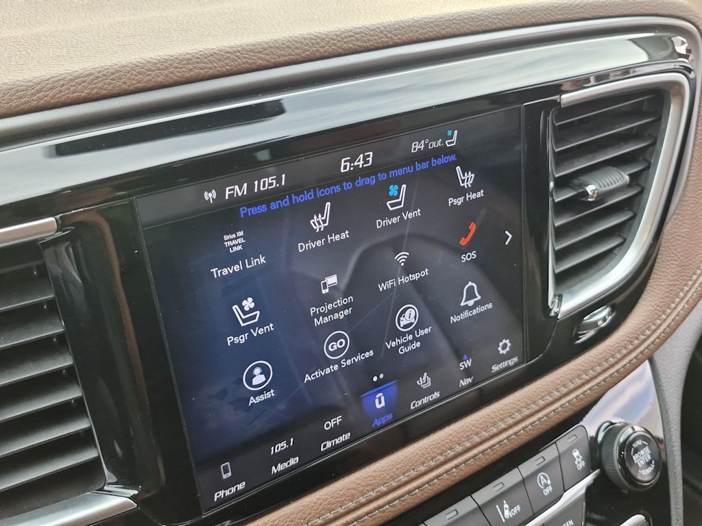 Thumbnail: 2019 Chrysler Pacifica - 11