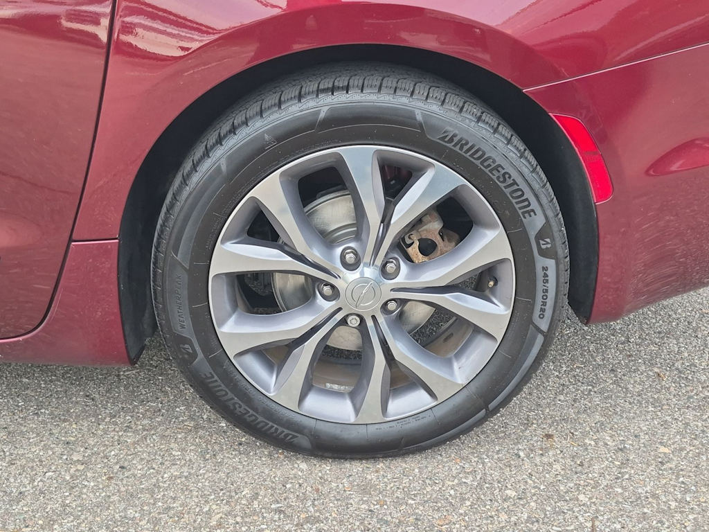 Thumbnail: 2019 Chrysler Pacifica - 7
