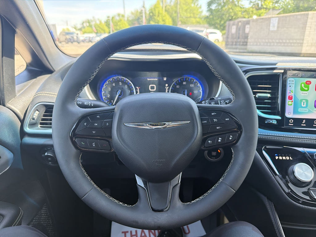 Thumbnail: 2026 Chrysler Pacifica - 2