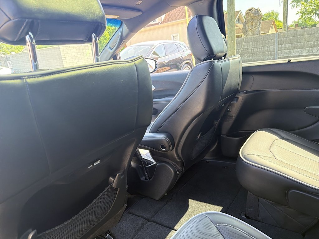 Thumbnail: 2026 Chrysler Pacifica - 24