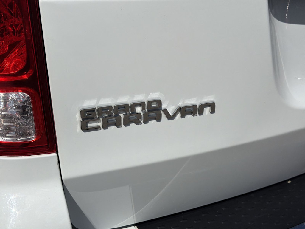 Thumbnail: 2020 Dodge Grand Caravan - 24