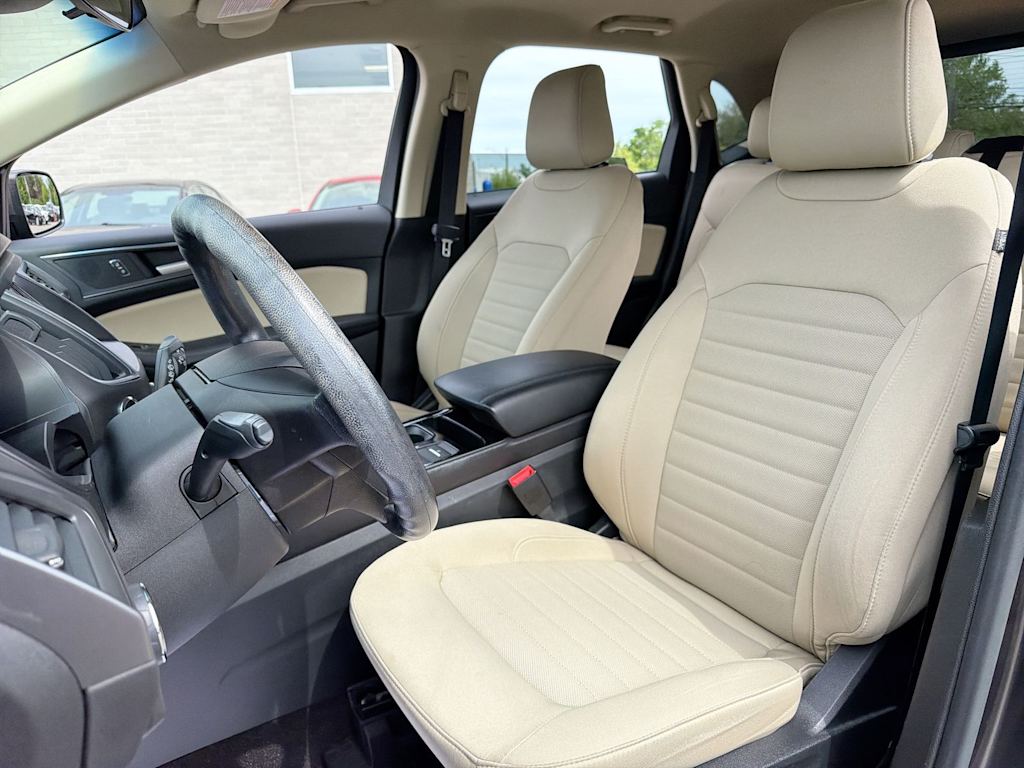 Thumbnail: 2020 Ford Edge - 11