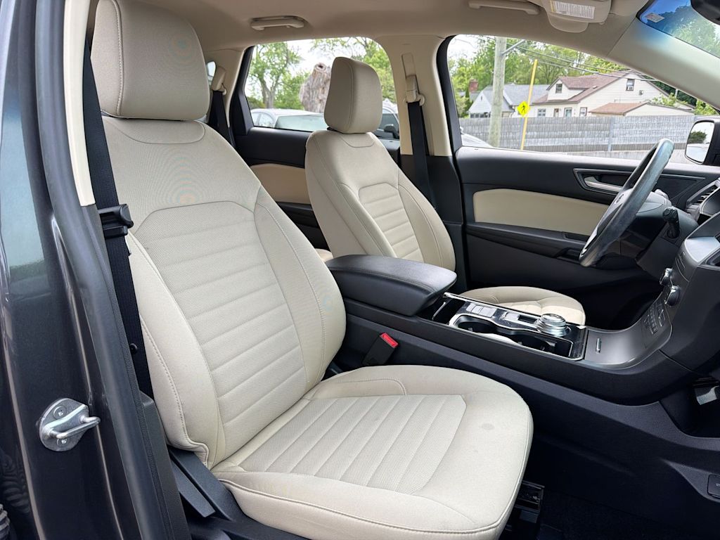 Thumbnail: 2020 Ford Edge - 28