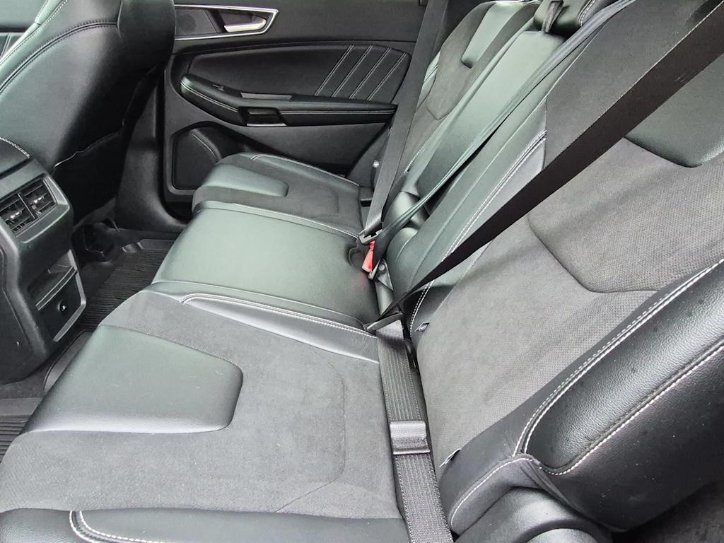 Thumbnail: 2023 Ford Edge - 25