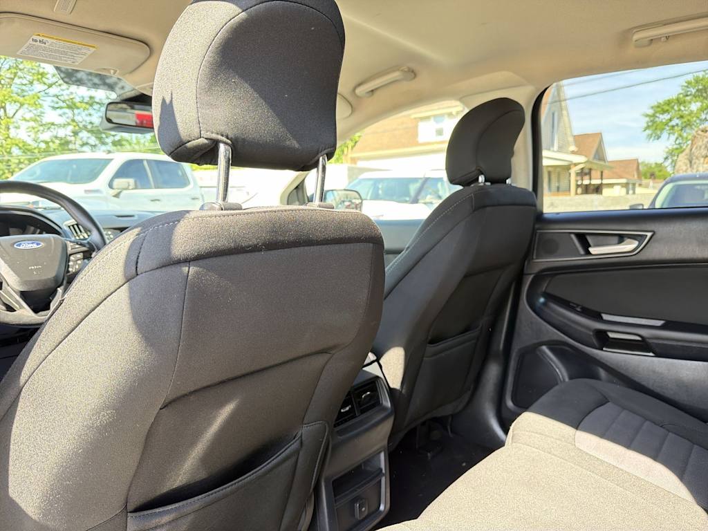 Thumbnail: 2019 Ford Edge - 13