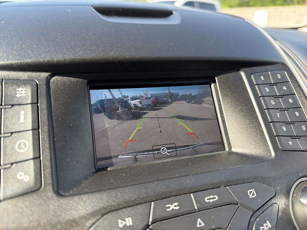 Thumbnail: 2019 Ford Edge - 14