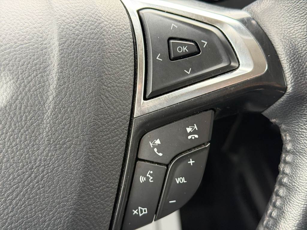 Thumbnail: 2024 Ford Edge - 30