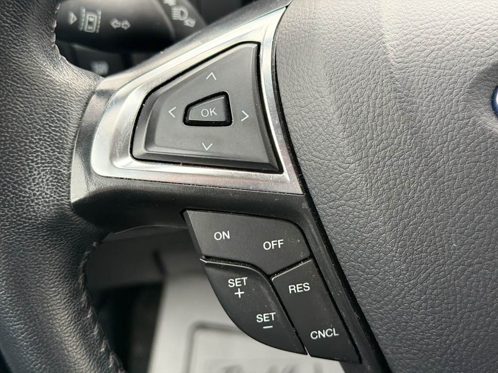 Thumbnail: 2024 Ford Edge - 29