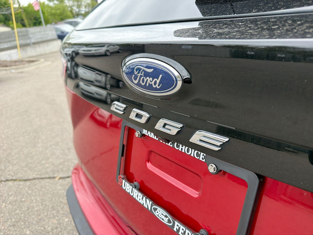 Thumbnail: 2024 Ford Edge - 24