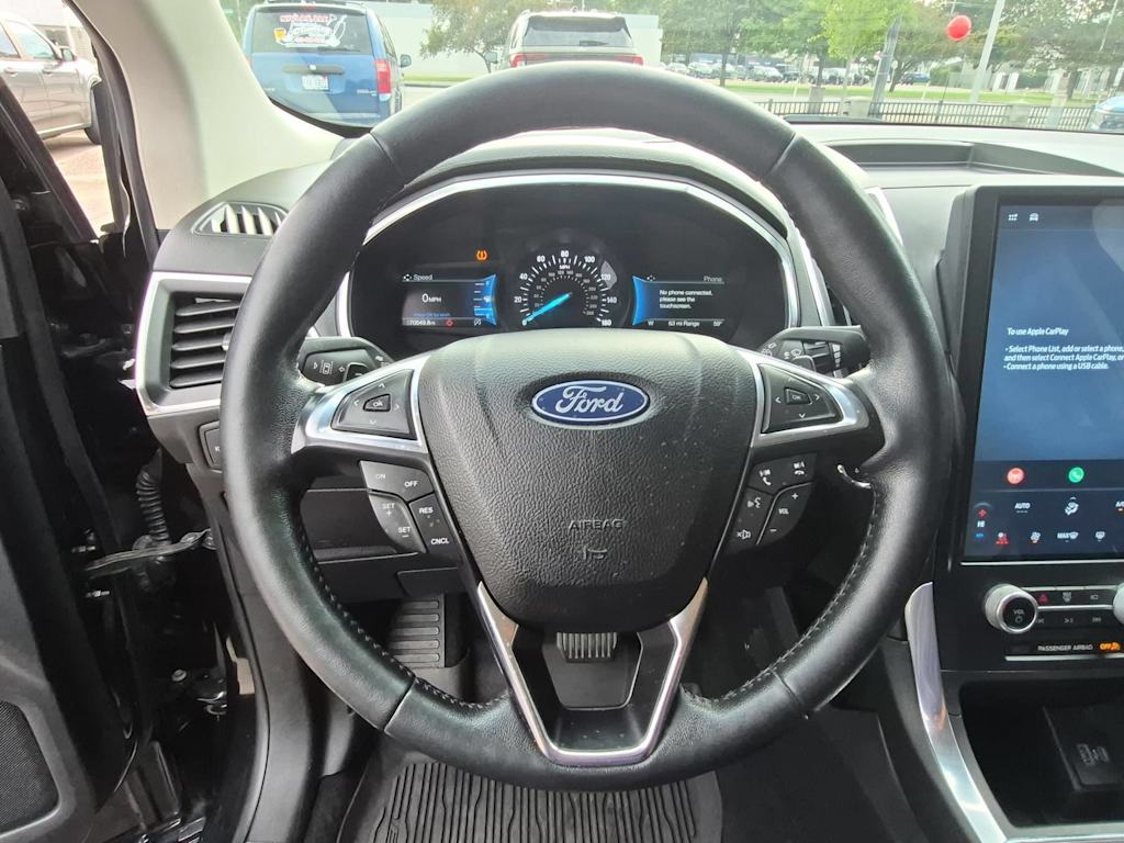 Thumbnail: 2021 Ford Edge - 12