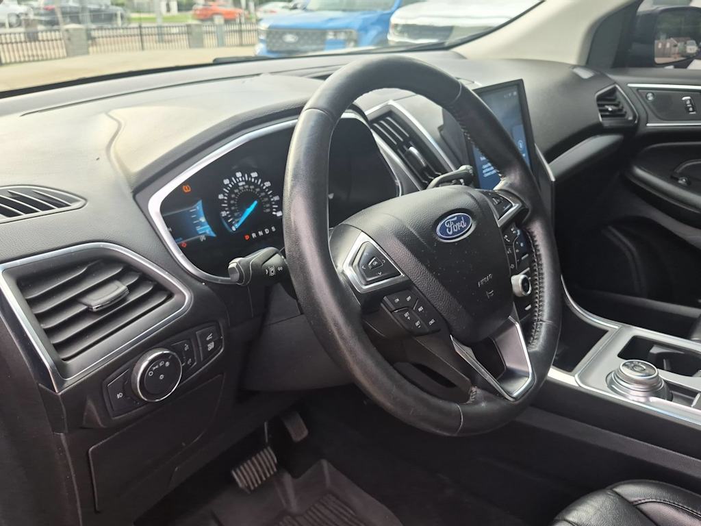 Thumbnail: 2021 Ford Edge - 2