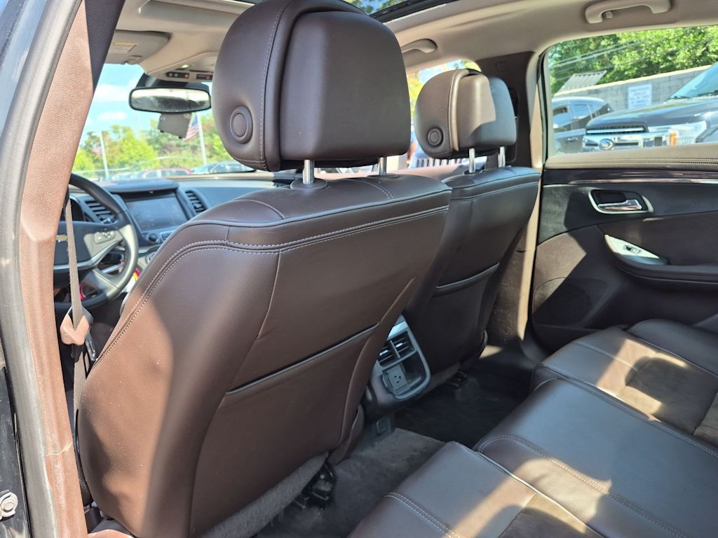 Thumbnail: 2014 Chevrolet Impala - 12
