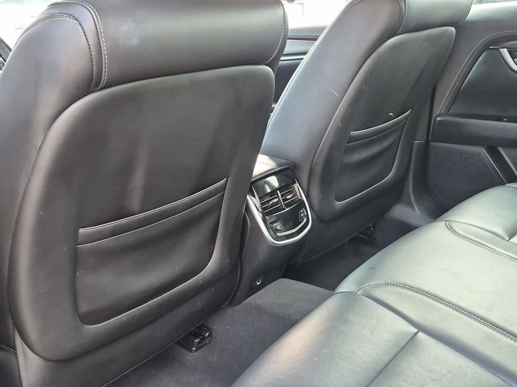 Thumbnail: 2018 Cadillac XTS - 24