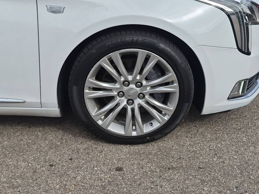 Thumbnail: 2018 Cadillac XTS - 8