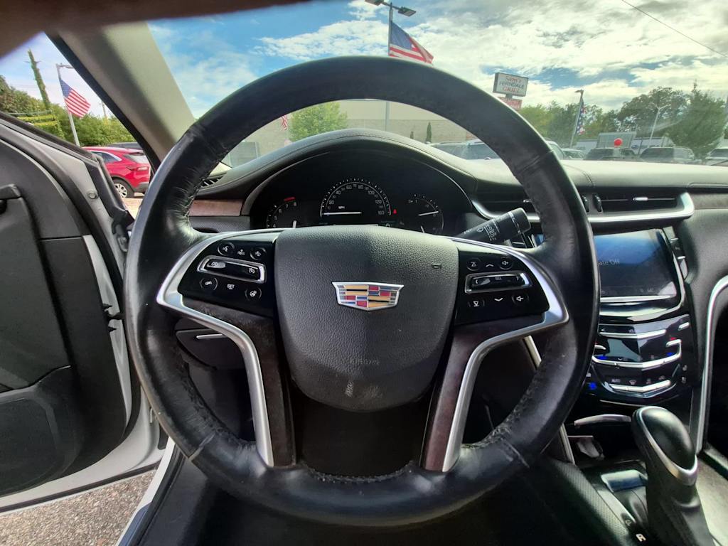 Thumbnail: 2018 Cadillac XTS - 13