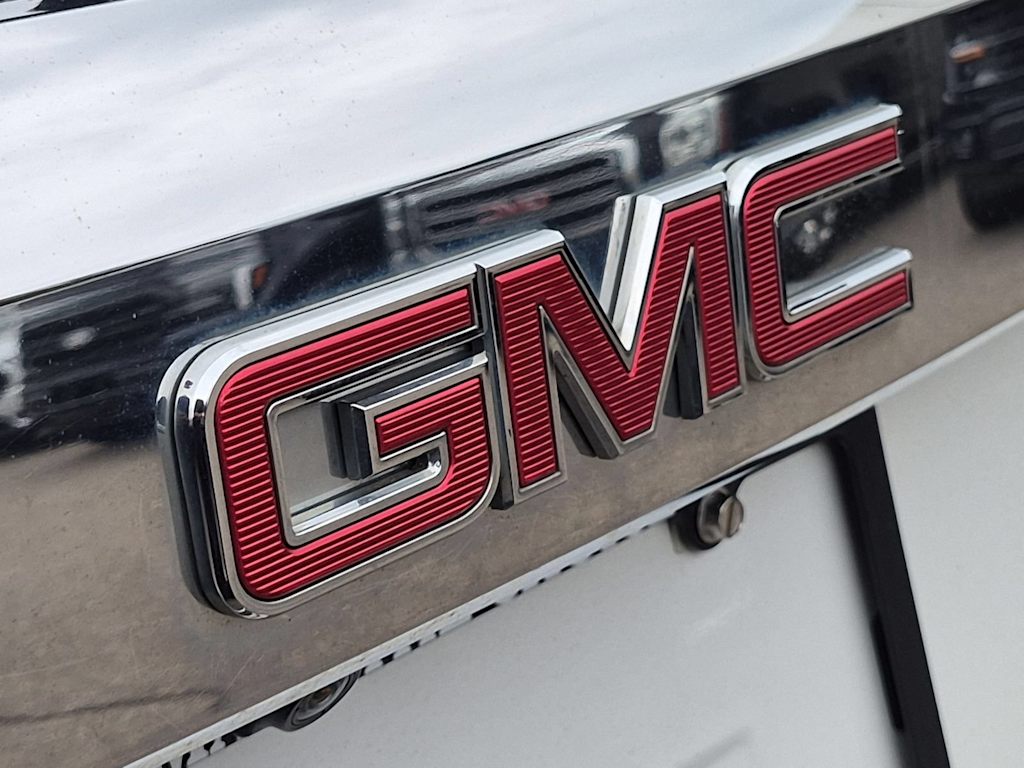 Thumbnail: 2017 GMC Terrain - 23