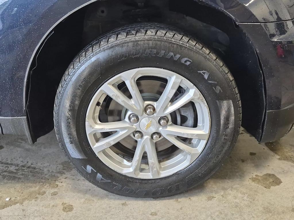 Thumbnail: 2016 Chevrolet Equinox - 8