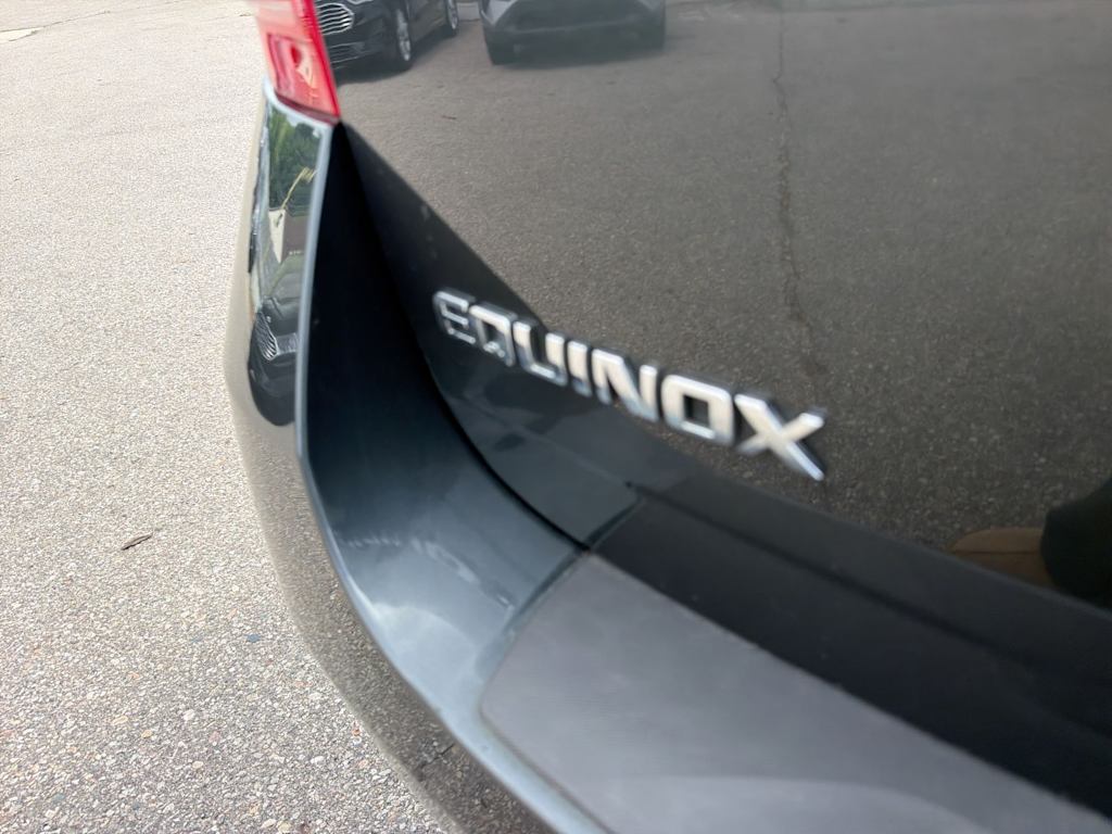 Thumbnail: 2017 Chevrolet Equinox - 24