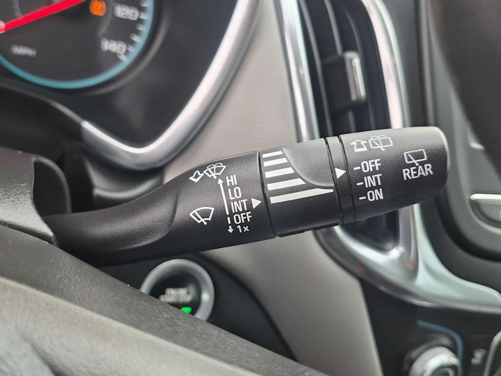 Thumbnail: 2018 Chevrolet Equinox - 15