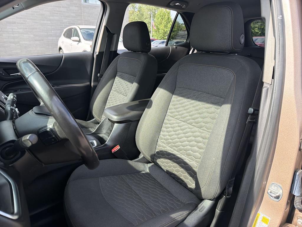 Thumbnail: 2019 Chevrolet Equinox - 11