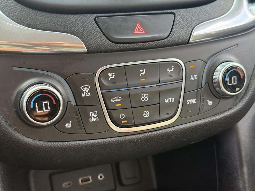 Thumbnail: 2019 Chevrolet Equinox - 30