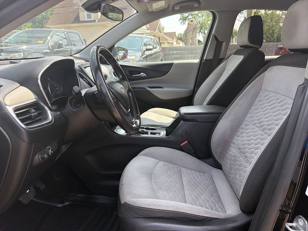 Thumbnail: 2019 Chevrolet Equinox - 10