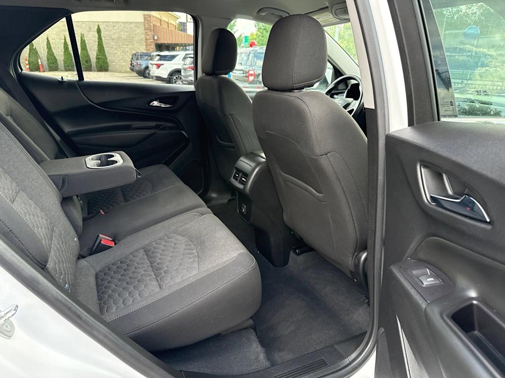 Thumbnail: 2020 Chevrolet Equinox - 10