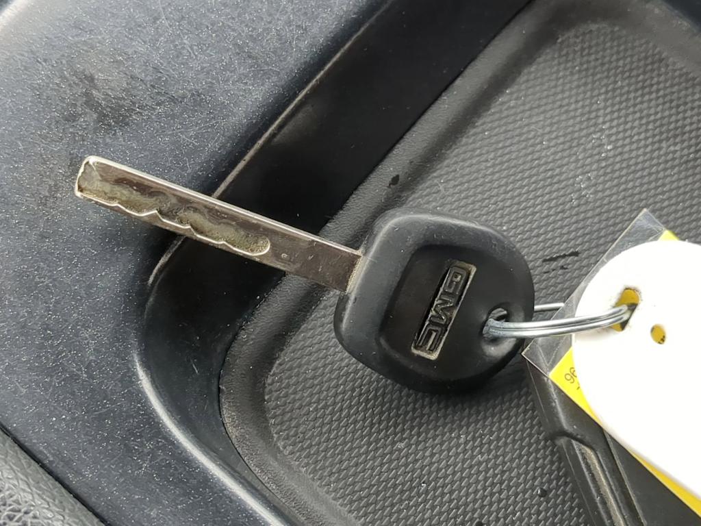 Thumbnail: 2019 GMC Sierra 1500 - 17