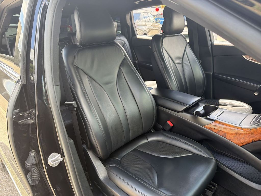 Thumbnail: 2019 Lincoln Nautilus - 28