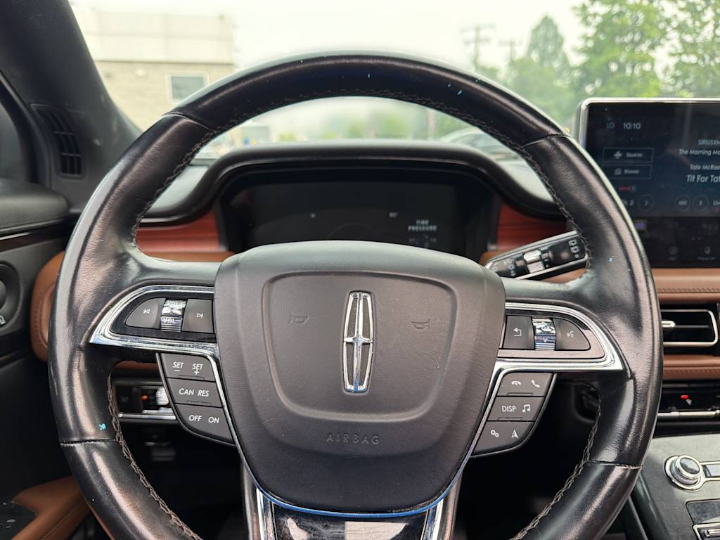 Thumbnail: 2022 Lincoln Nautilus - 8