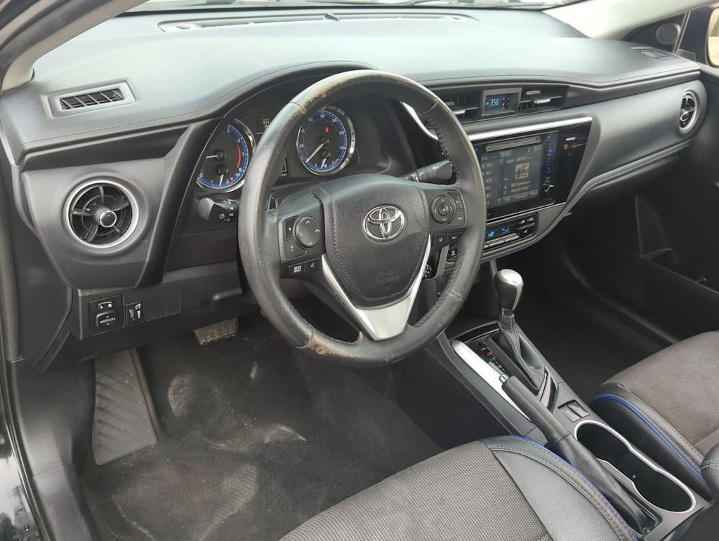 2017 Toyota Corolla SE 3