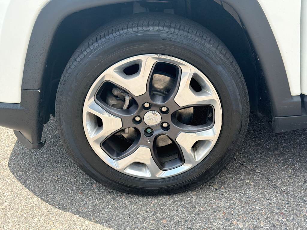 Thumbnail: 2020 Jeep Compass - 8