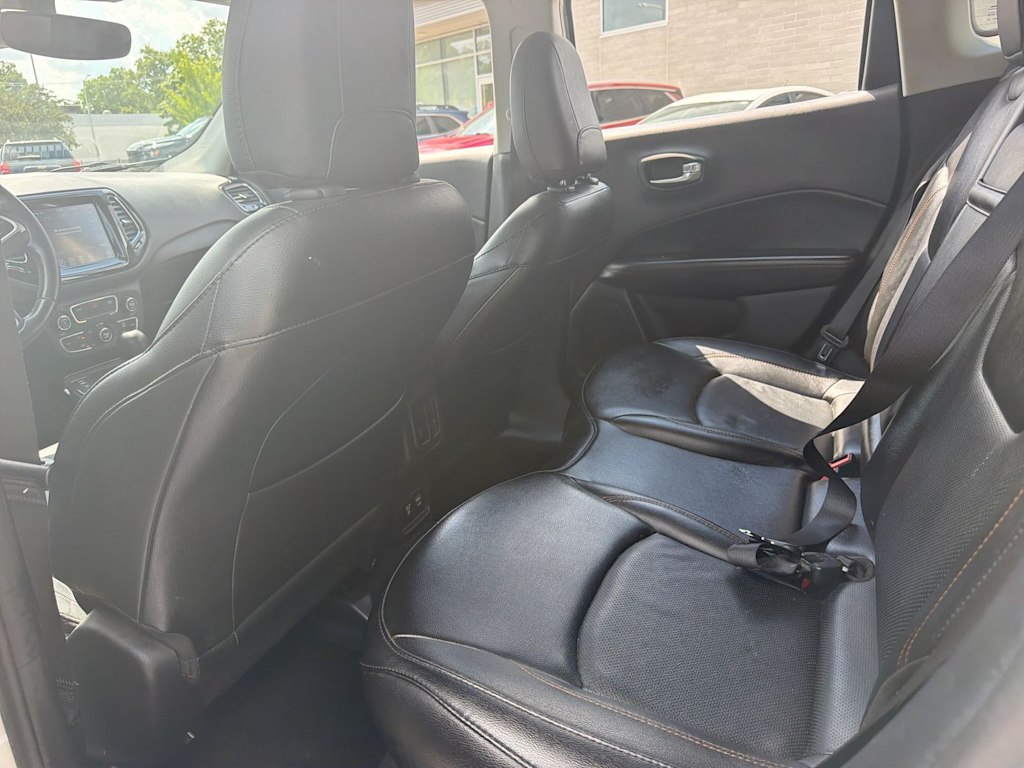 Thumbnail: 2020 Jeep Compass - 12