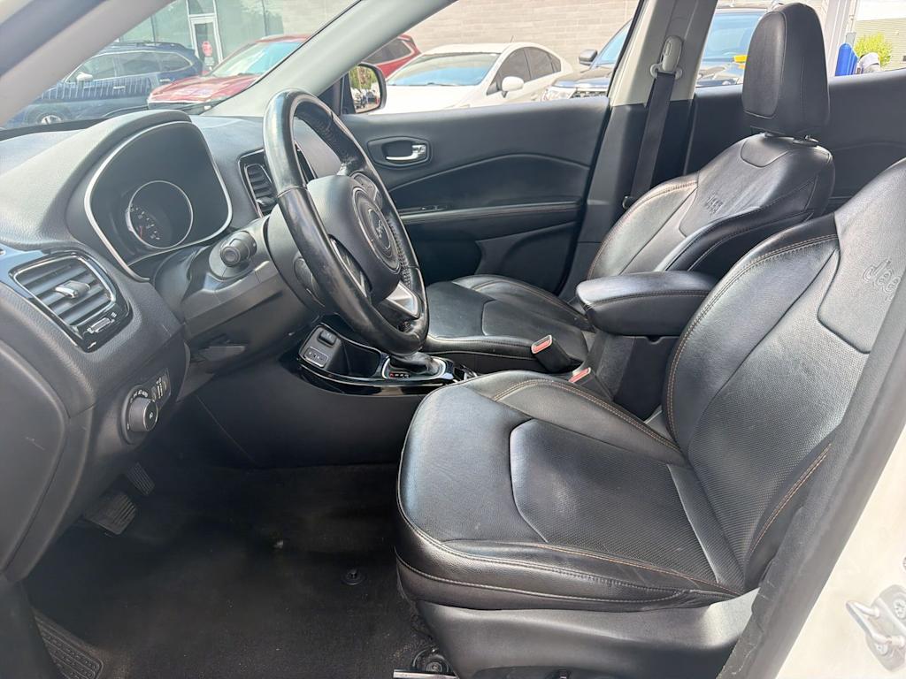 Thumbnail: 2020 Jeep Compass - 10