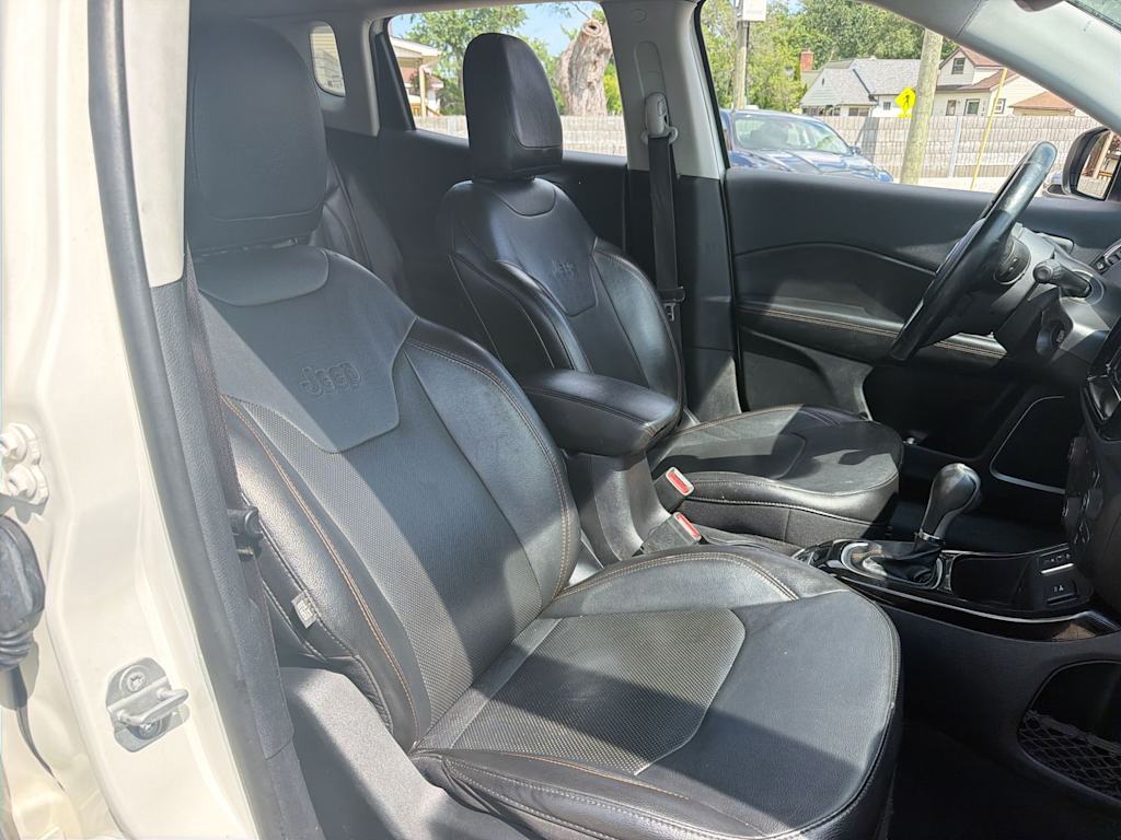 Thumbnail: 2020 Jeep Compass - 28