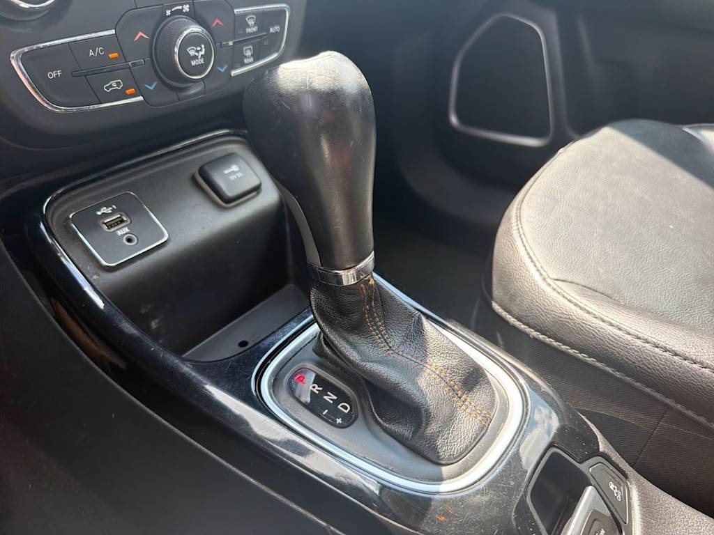 Thumbnail: 2020 Jeep Compass - 35