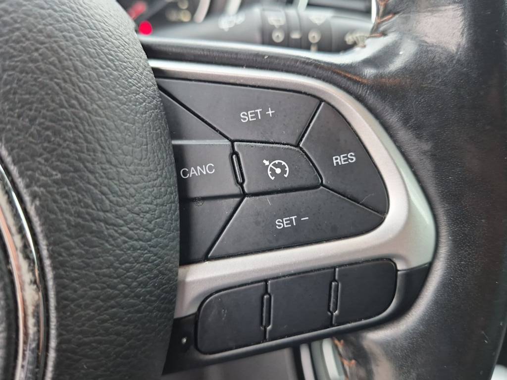 Thumbnail: 2020 Jeep Compass - 27