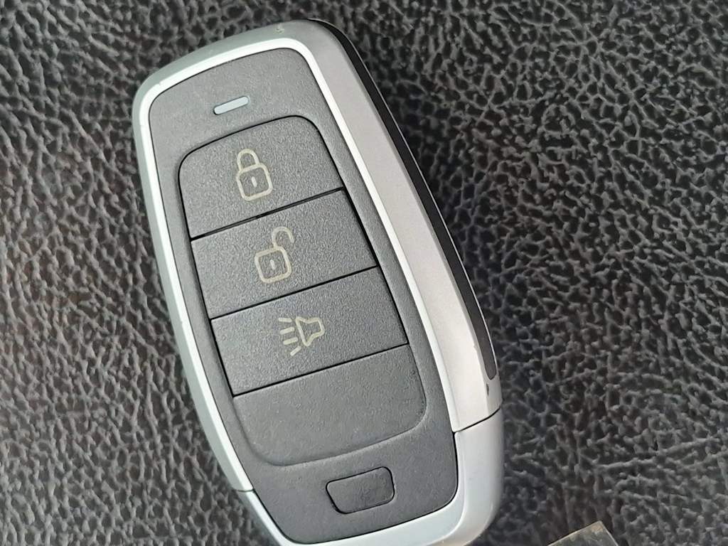Thumbnail: 2020 Jeep Compass - 31