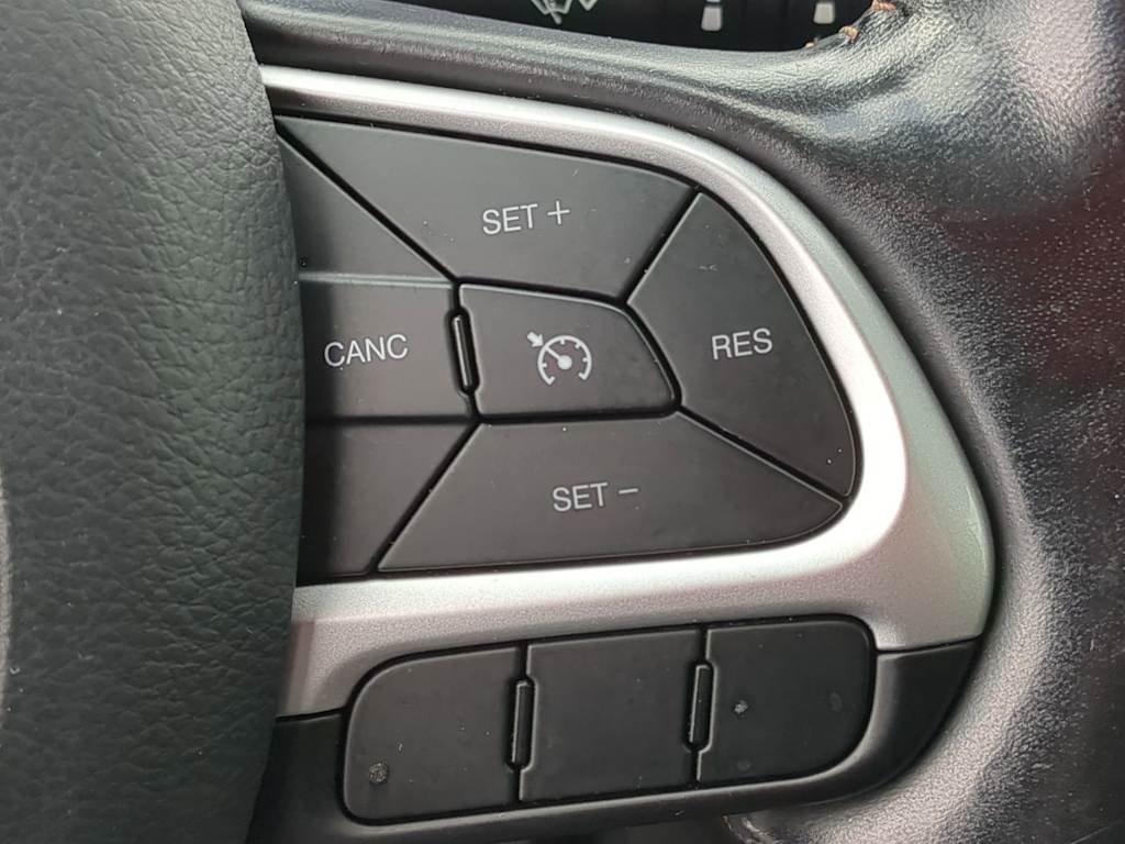 Thumbnail: 2020 Jeep Compass - 30