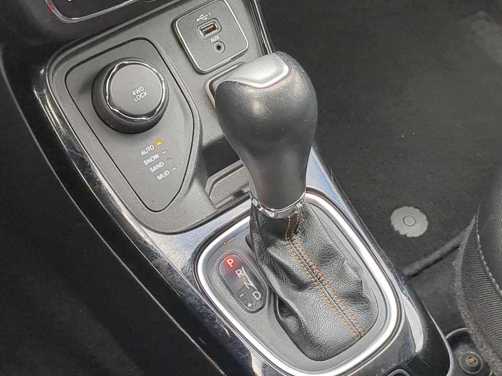 Thumbnail: 2020 Jeep Compass - 15