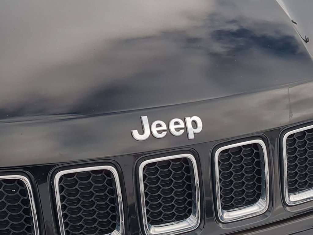 Thumbnail: 2020 Jeep Compass - 7