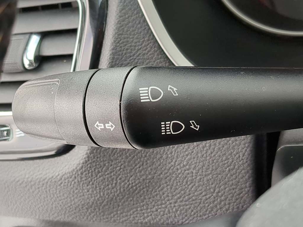 Thumbnail: 2020 Jeep Compass - 31