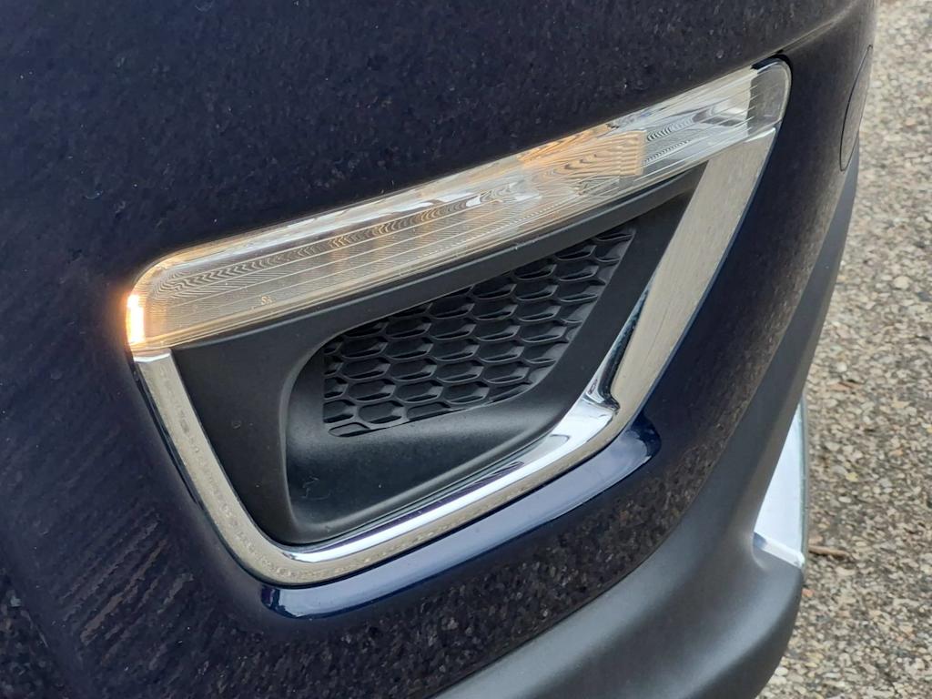 Thumbnail: 2021 Jeep Compass - 22
