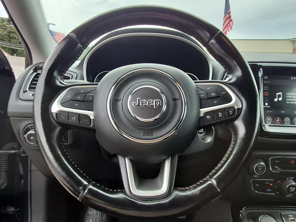 Thumbnail: 2021 Jeep Compass - 13