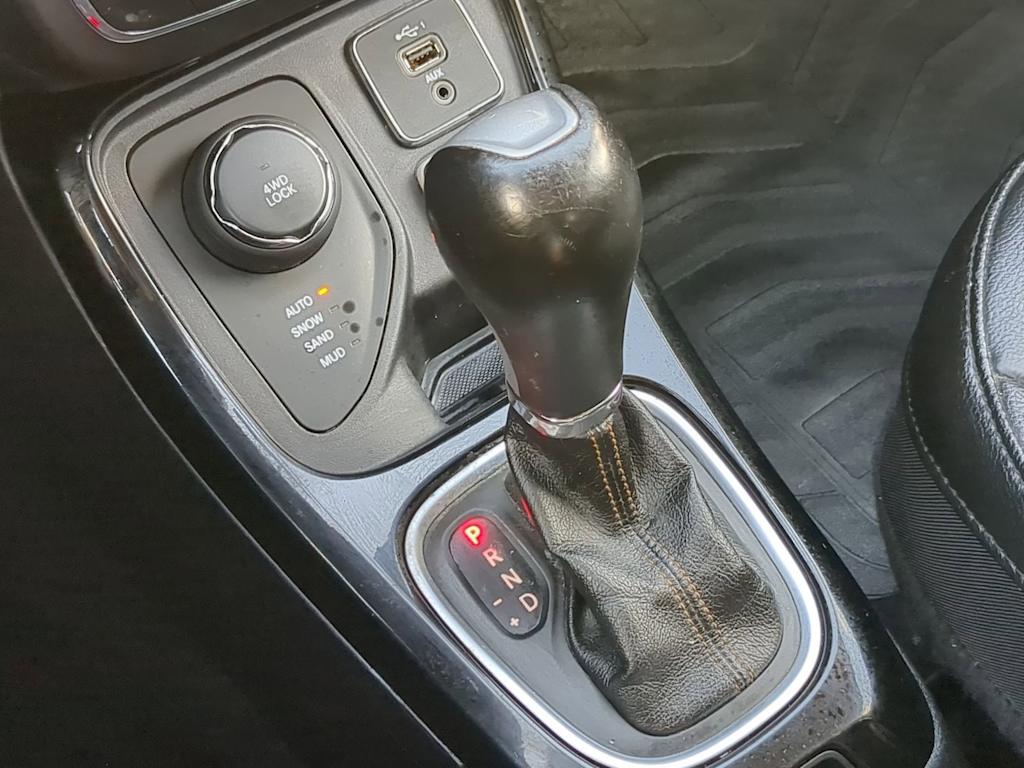 Thumbnail: 2020 Jeep Compass - 15