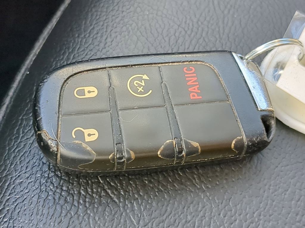 Thumbnail: 2020 Jeep Compass - 33