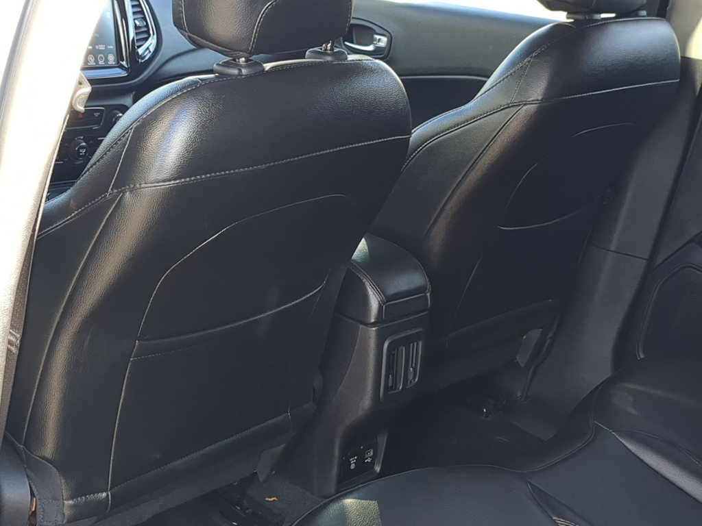 Thumbnail: 2020 Jeep Compass - 12